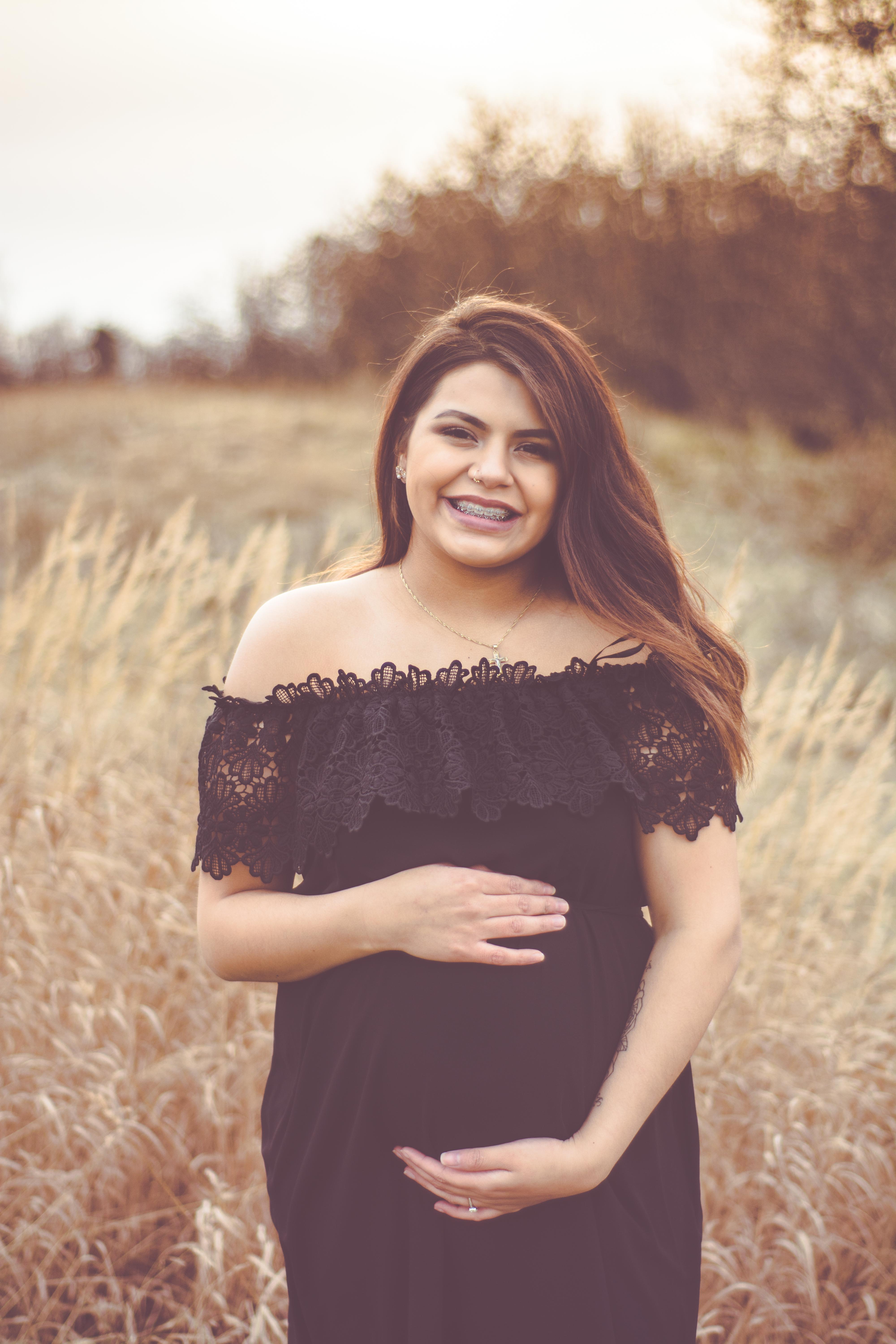 Anchorage Maternity Photographer Foto Isabel
