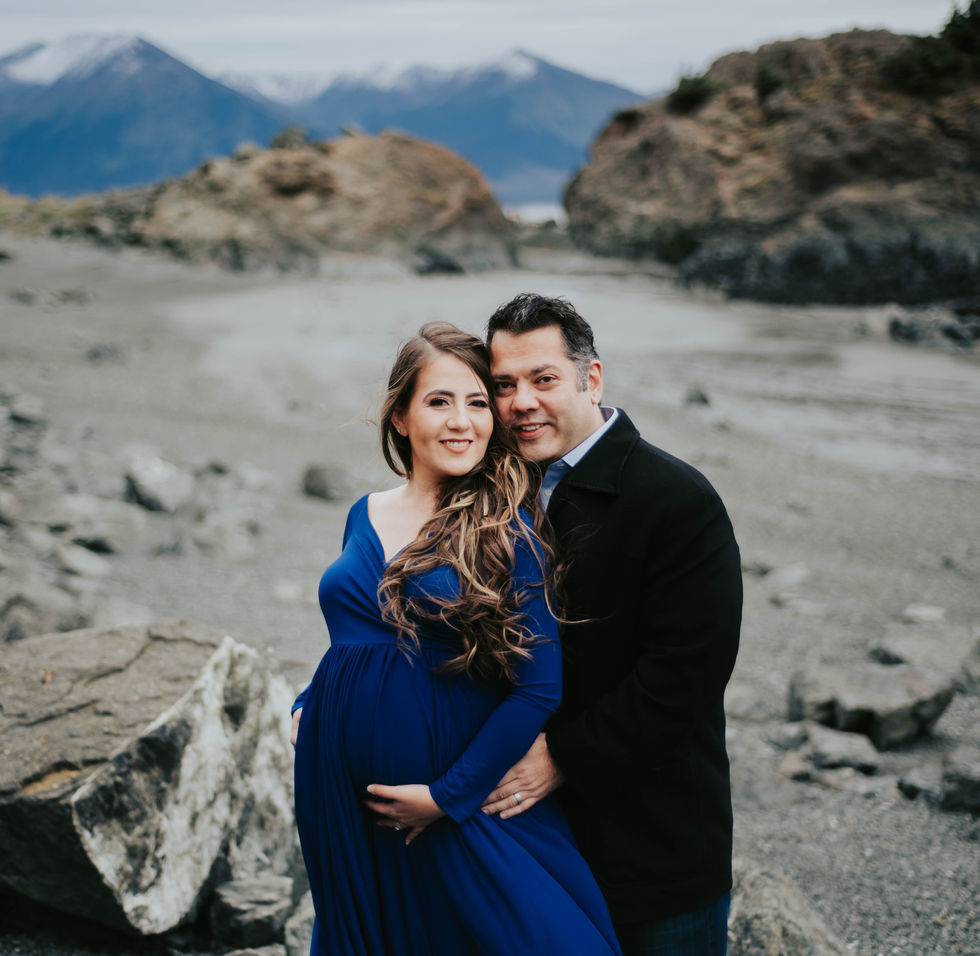 eagle river alaska newborn photography, eagle river baby photographer, photographer in eagle river, wedding photographer eagle river alaska