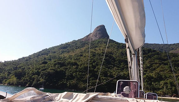 Saco do Mamanguá – Paraty – vista do Pão de Açúcar