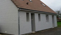 Isolation bardage sapin piscine palissade fiberon cloture palissade bois pin traite toiture jardin t