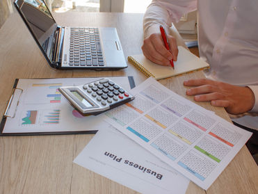Fee-Only Financial Advisors Vs Full Service Advisors