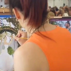 Why Should You Hire A Live Wedding Artist?