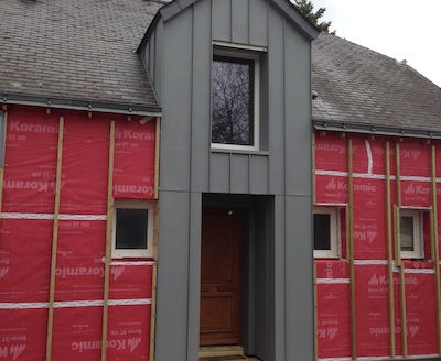 Entrée maison ITE zinc