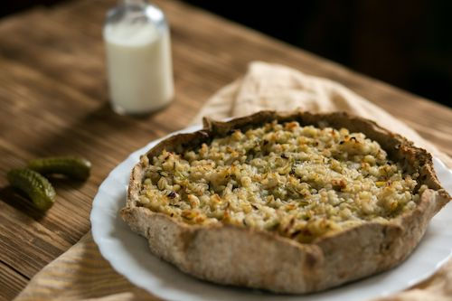 Tarte salée aux légumes à la croûte dorée, accord végétarien de L'Excellence du Domaine de La Garnaudière