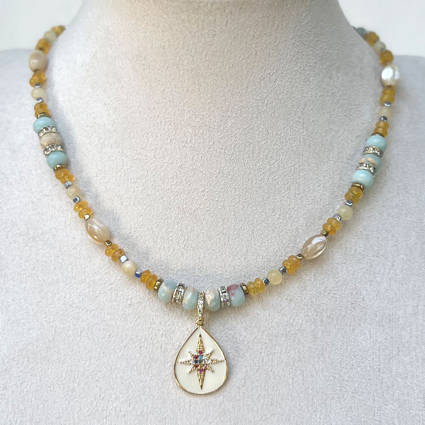Starry Beach Necklace