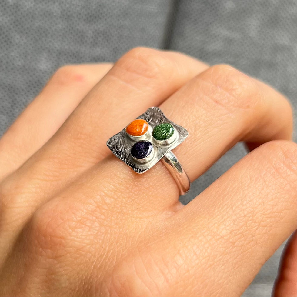Thumbnail: close up image 925 Silver hammered ring with three colorful resin filled polka dot details 