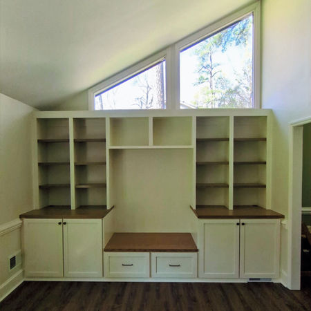 Custom Dining Room Built-Ins