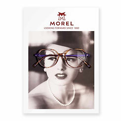 Morel_Wix_1000_fille-perles.jpg
