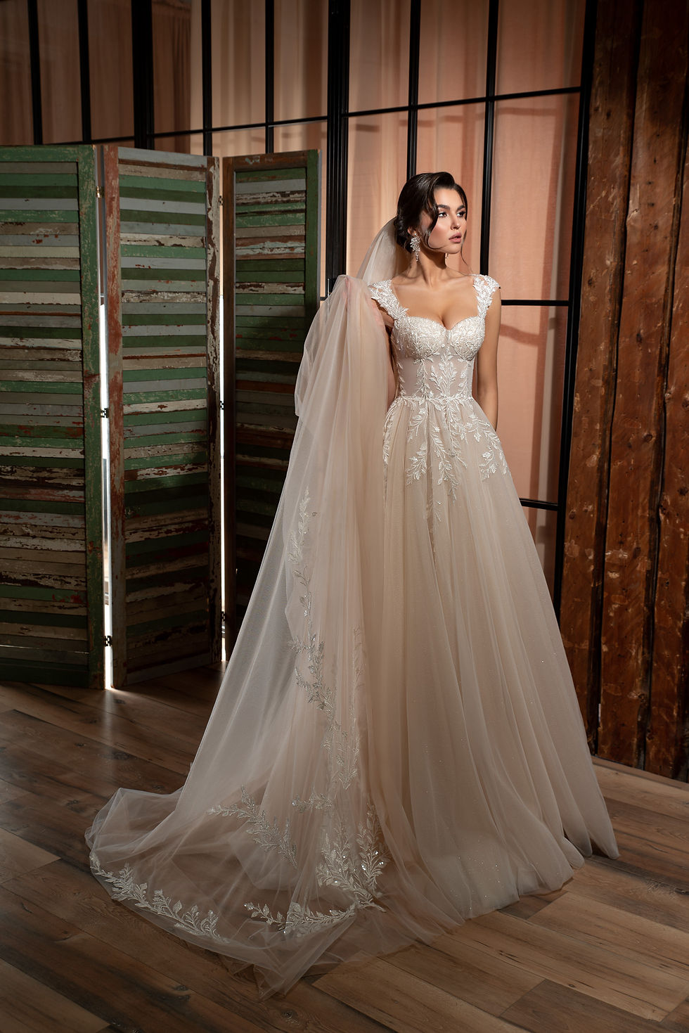 Thumbnail: Wedding dress Amara