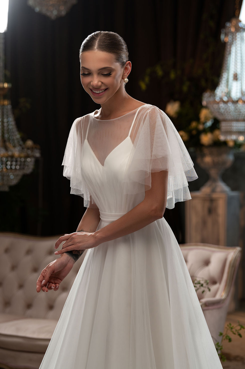 Thumbnail: Wedding dress Laura