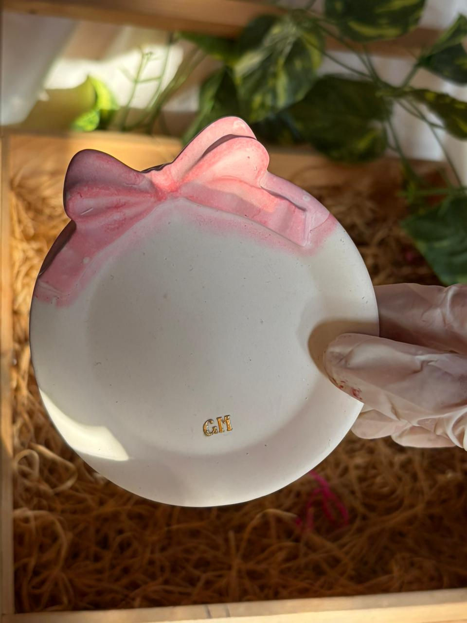 Thumbnail: Bow Trays 