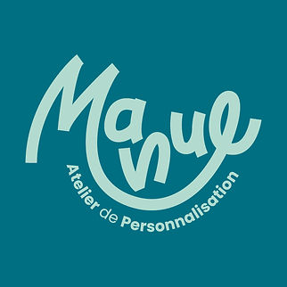 FACEBOOK_Manue-BleuFond2.jpg