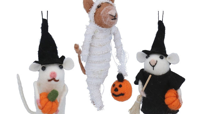 Mortimer Mouse w/Pumpkin