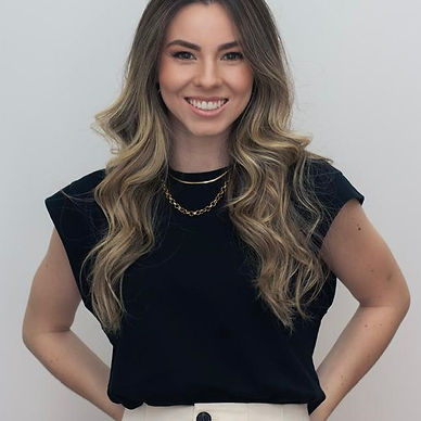 Julia Araújo Loenert