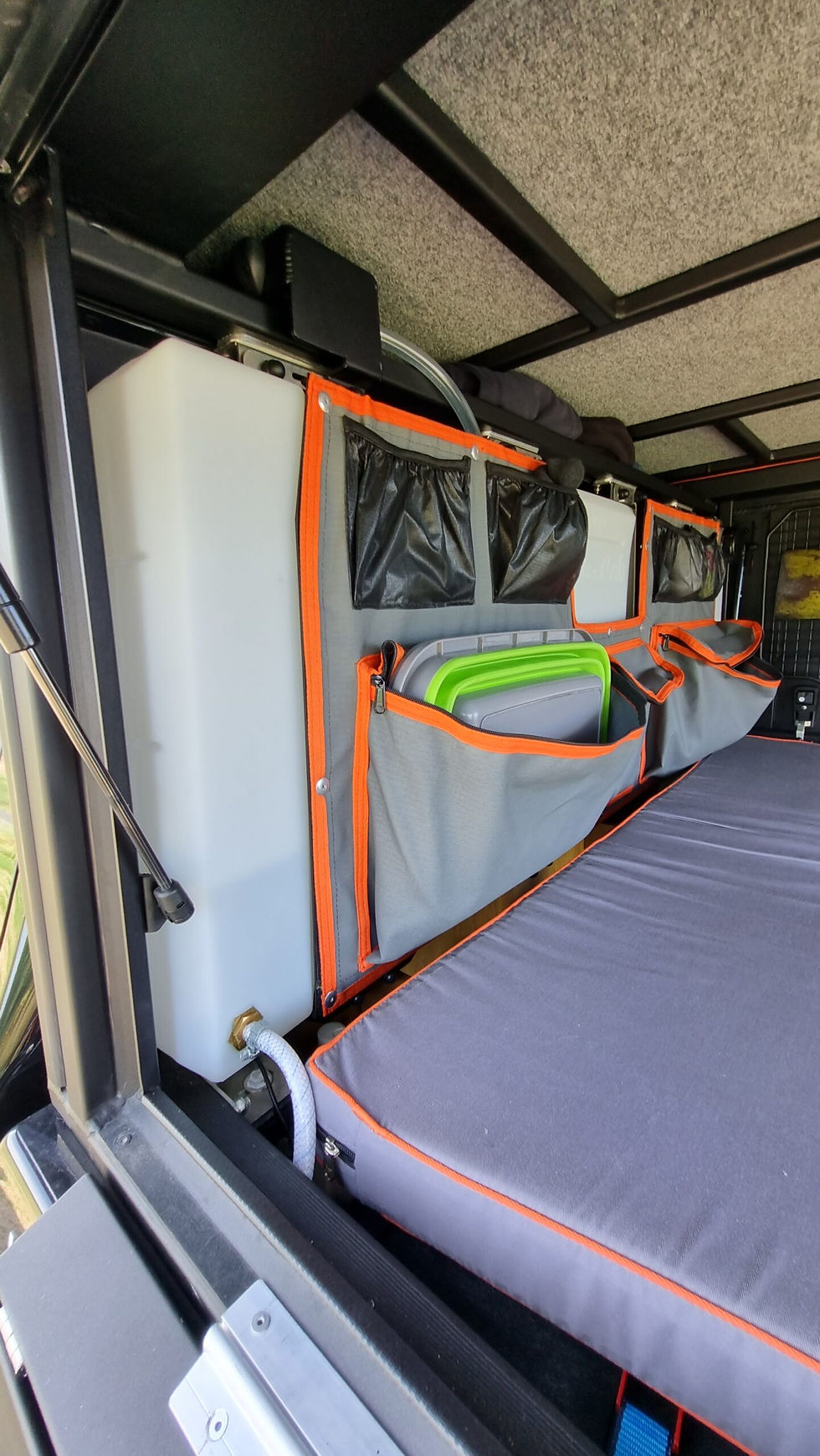 Thumbnail: Alu-Cab water tank canvas bags
