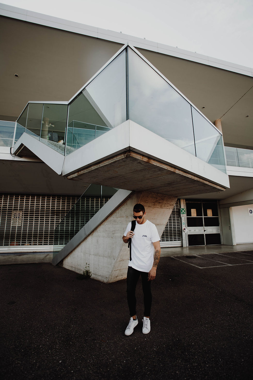 Thumbnail: T-shirt - Classic White