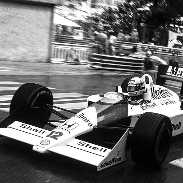 kare-senna_edited.jpg