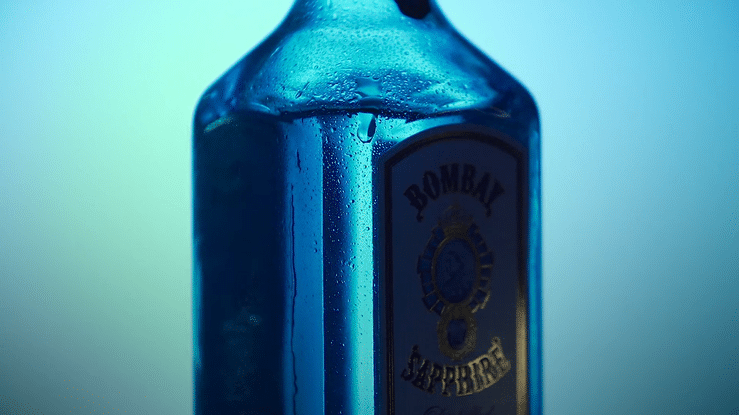 01 BOMBAY SAPPHIRE-high.gif