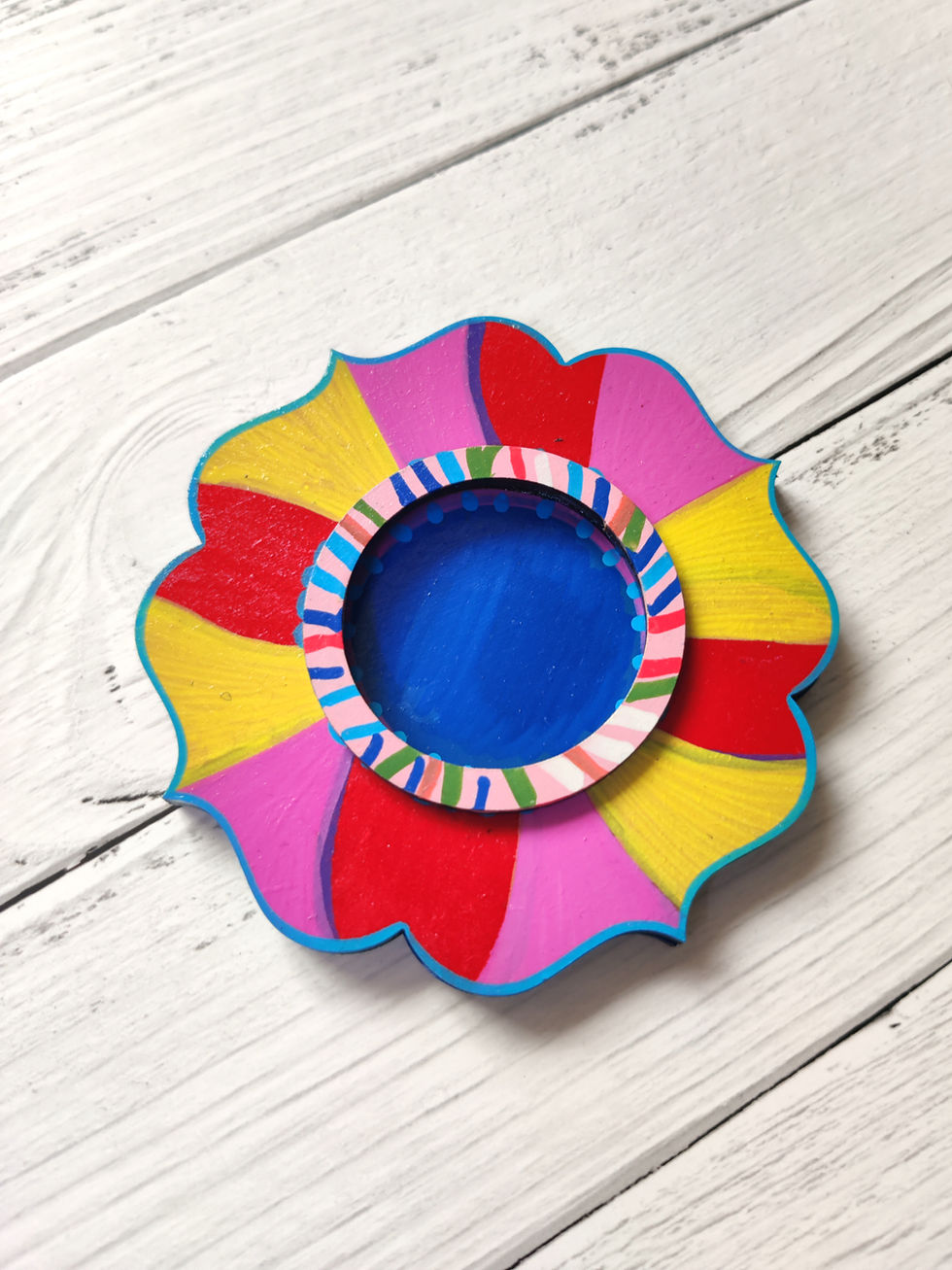 Thumbnail: Thulite - Tealight Holder