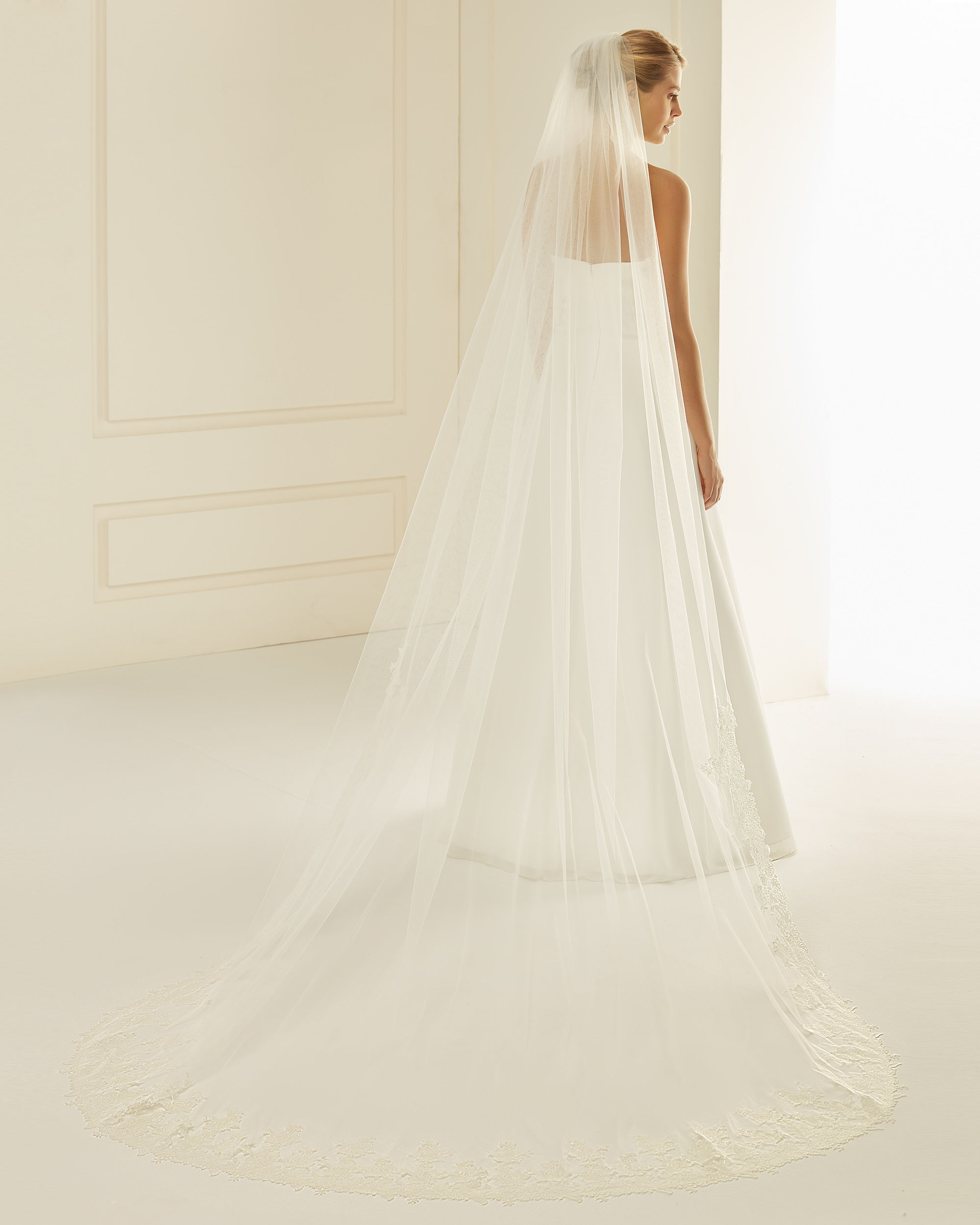 Véu 0235 280cm renda em baixo