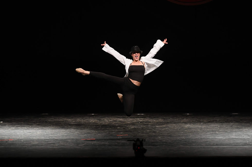 Ina K. - Tanzbild.jpg