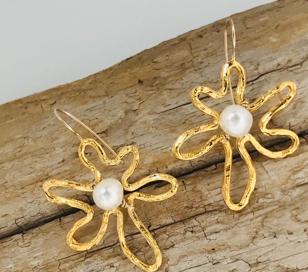 Flower Earrings with Pearl