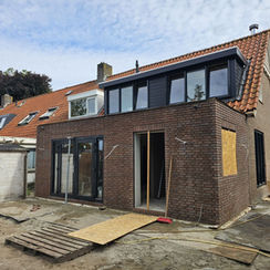 Aanbouw 4