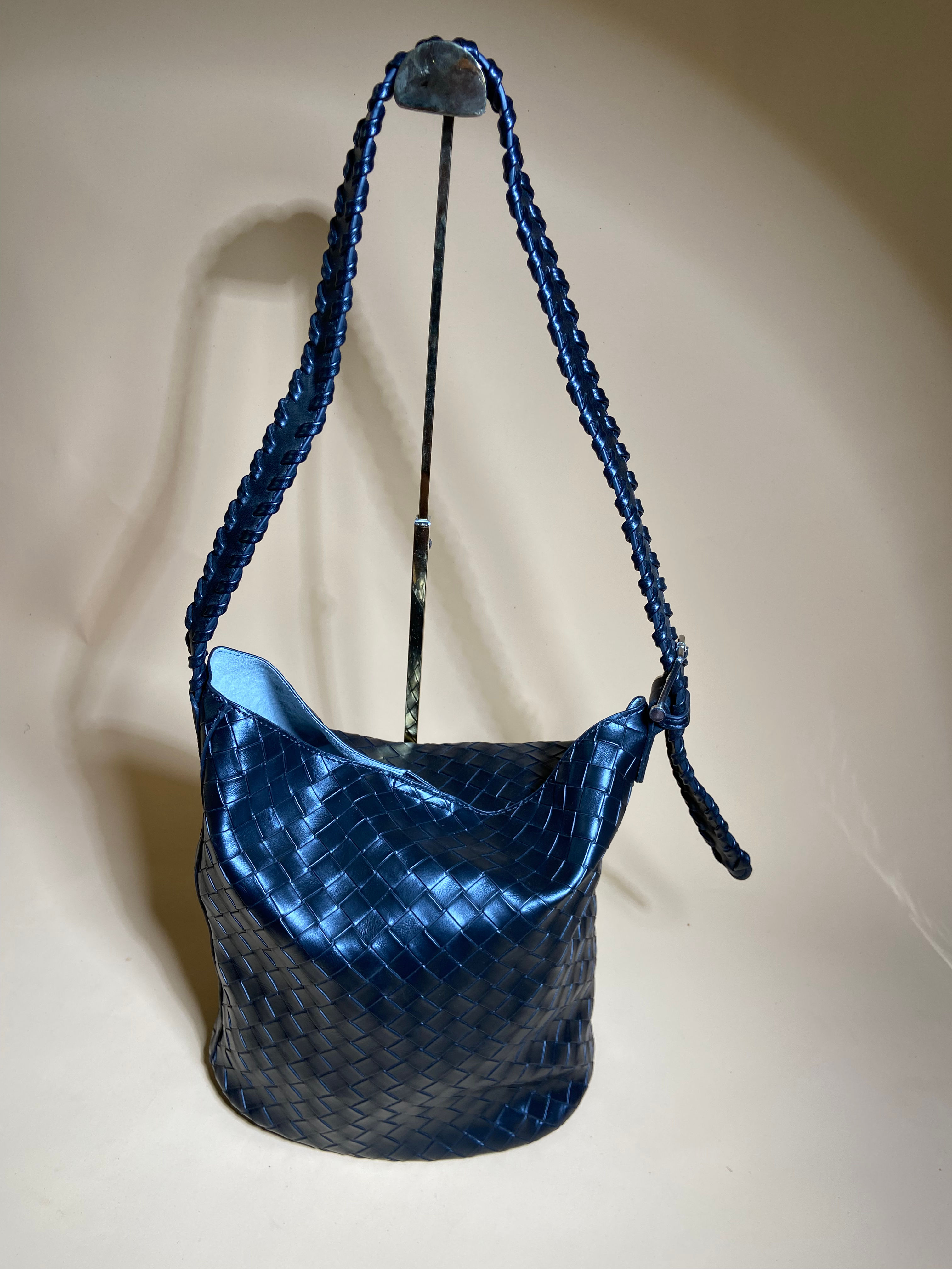 Woven Tote Bag - Code 673