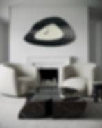 Handgefertigte ChronoMatrix parametrische Wanduhr mit 94 3D-gedruckten Teilen aus nachhaltigen Materialien auf Holz montiert.