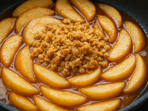 🍏 Cadac Recipe: Caramel Apple Skillet Crumble