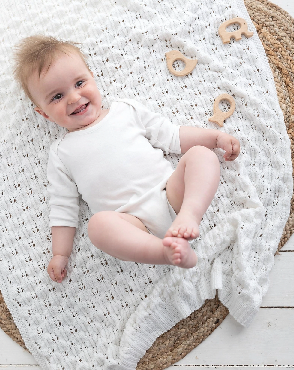 2001 - EMU Knitting Pattern - Lace Baby Blanket- Double Knit