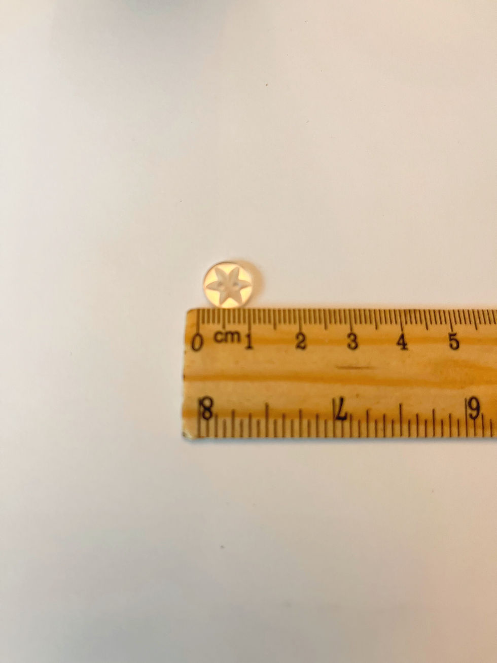 Flower Star Shaped Baby Button - 10mm Light Pink