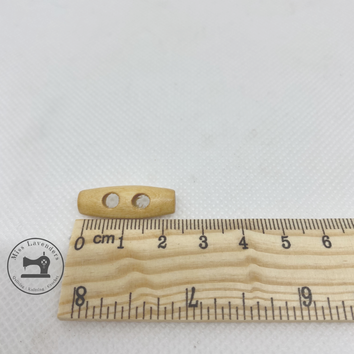 Buttons wooden toggle 2 hole 25mm
