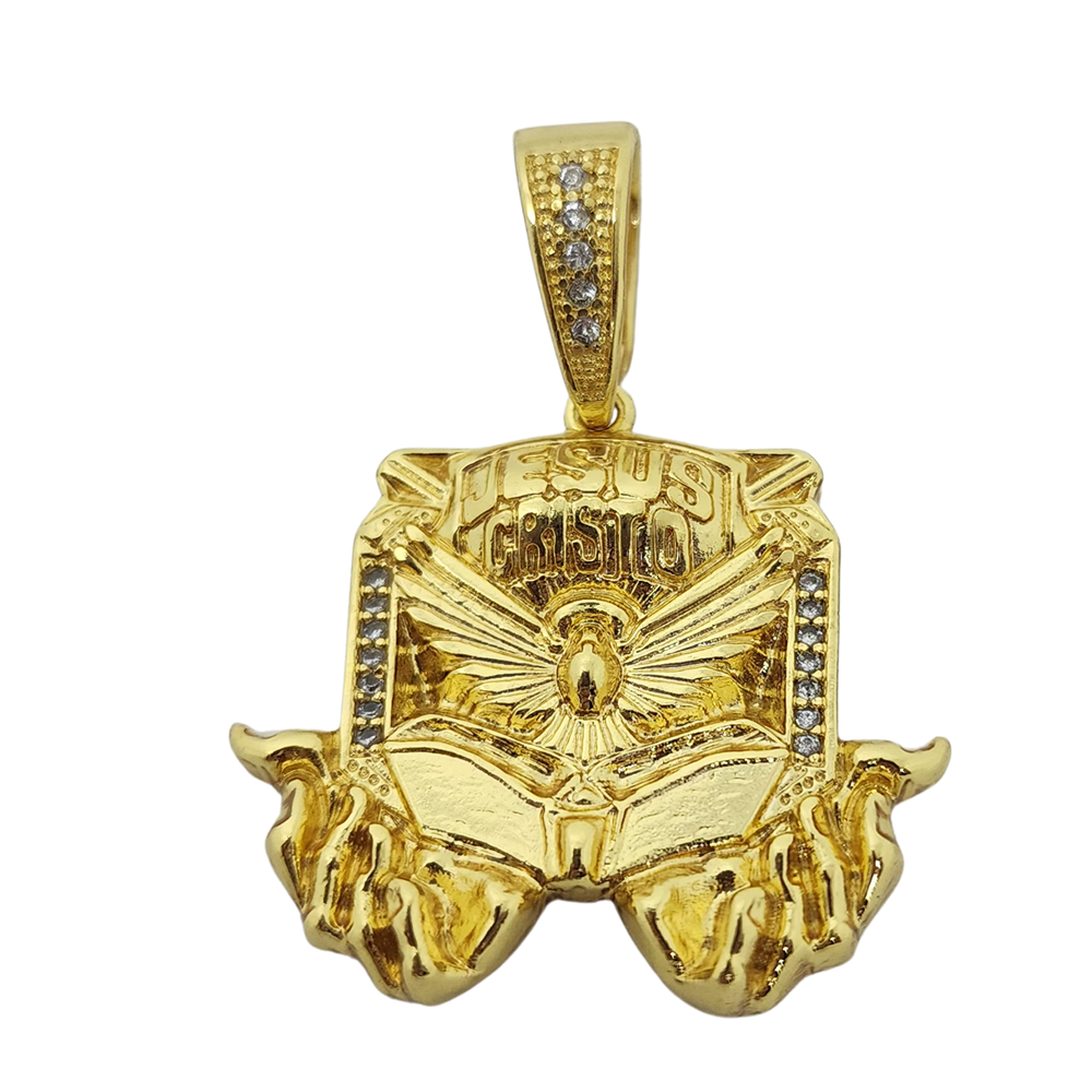 Pingente Jesus Cristo Dourado com Mãos em Oração cRAVEJADO