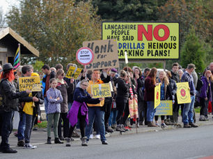 Policing under the spotlight: when every decision becomes a headline