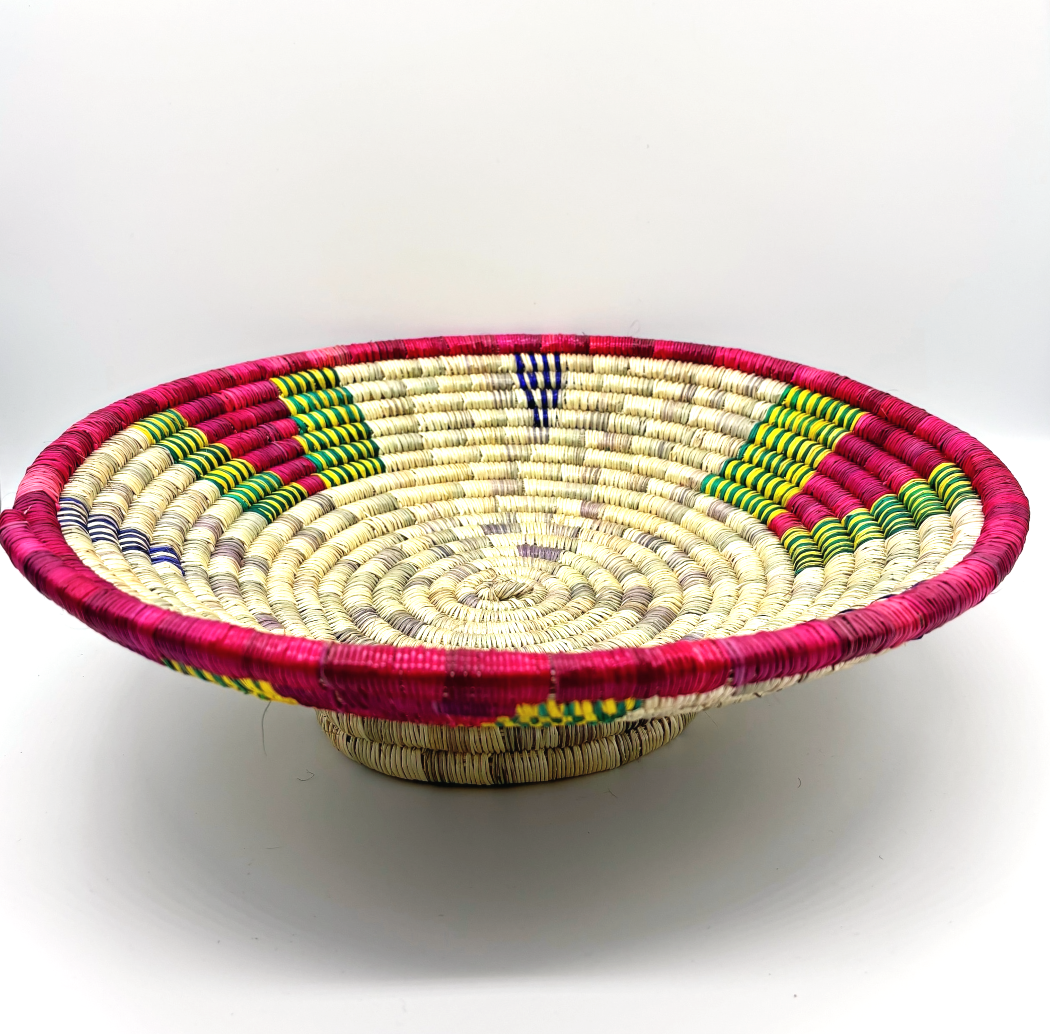Arbo basket or bowl for food