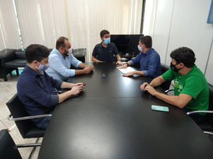 CDL de Ipatinga doa para governo municipal seis equipamentos de ventilação não invasiva