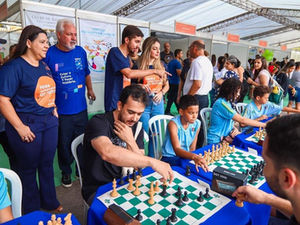 Feira de Educação Empreendedora reúne cerca de 10 mil pessoas em Ipatinga