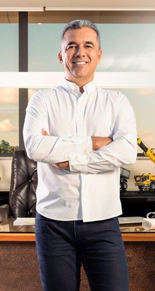 Wallace Barreto recebe Título Honorífico Cidadão Valadarense