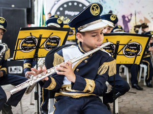 Programa transforma vidas ensinando música