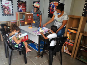 Biblioteca ao Cubo encanta moradores de Sobrália e Pingo D'Água