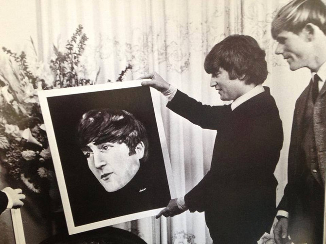 Flashback: Peter paints the Beatles