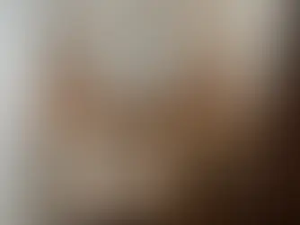 洗面ボウルと木製カウンター