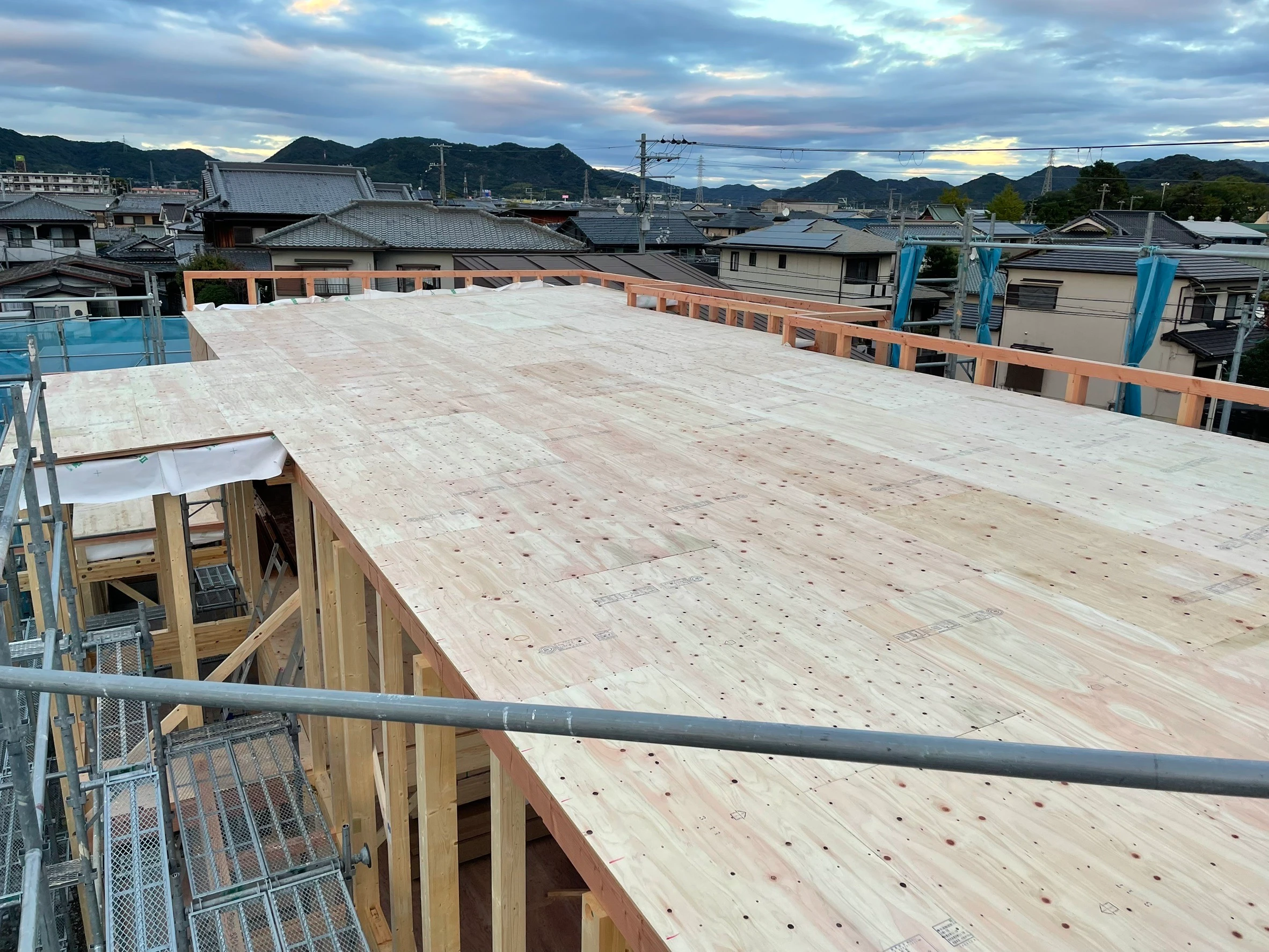 屋根の野地板