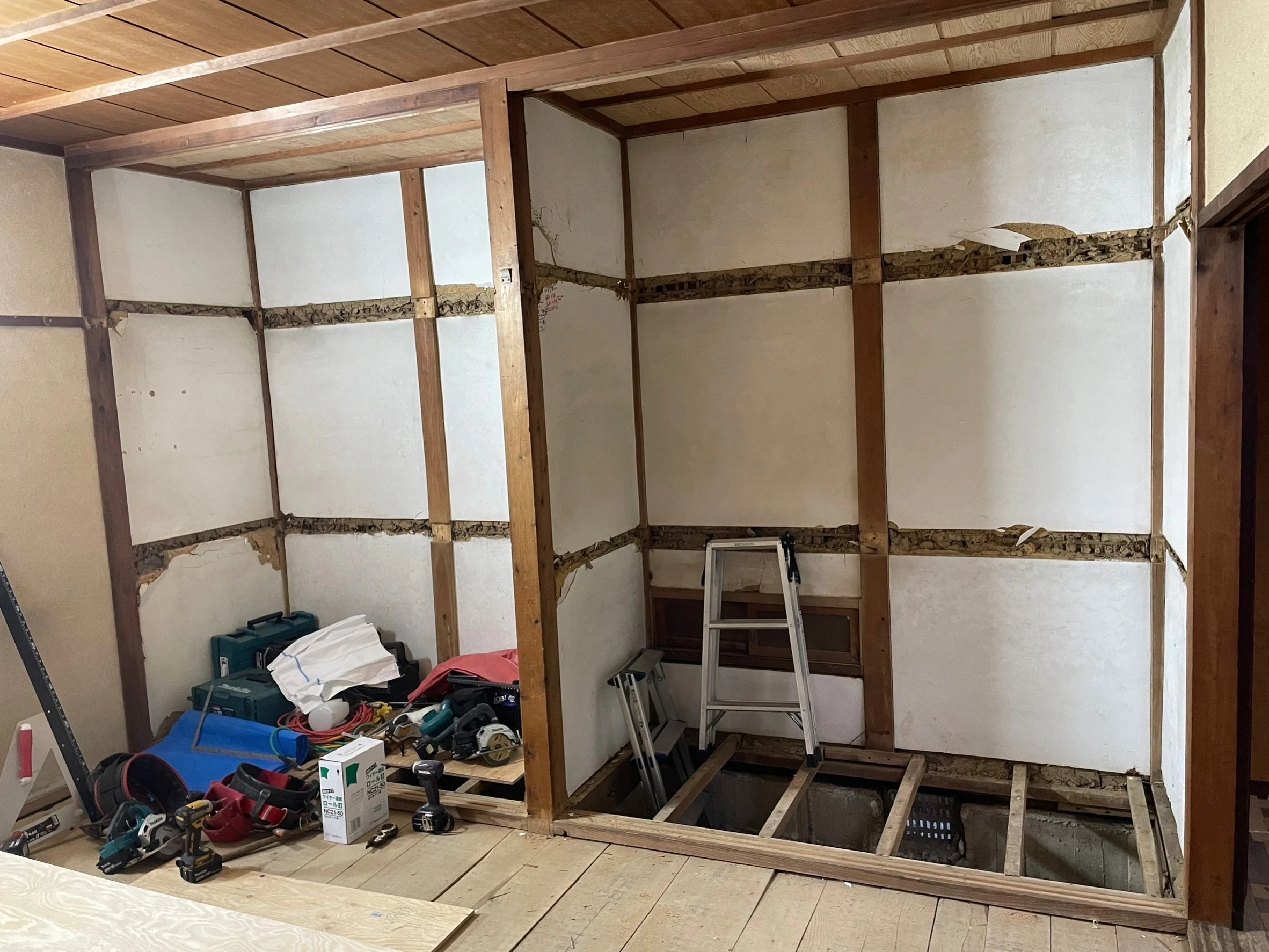 和室を洋室へ。押入れを活かした快適リフォーム