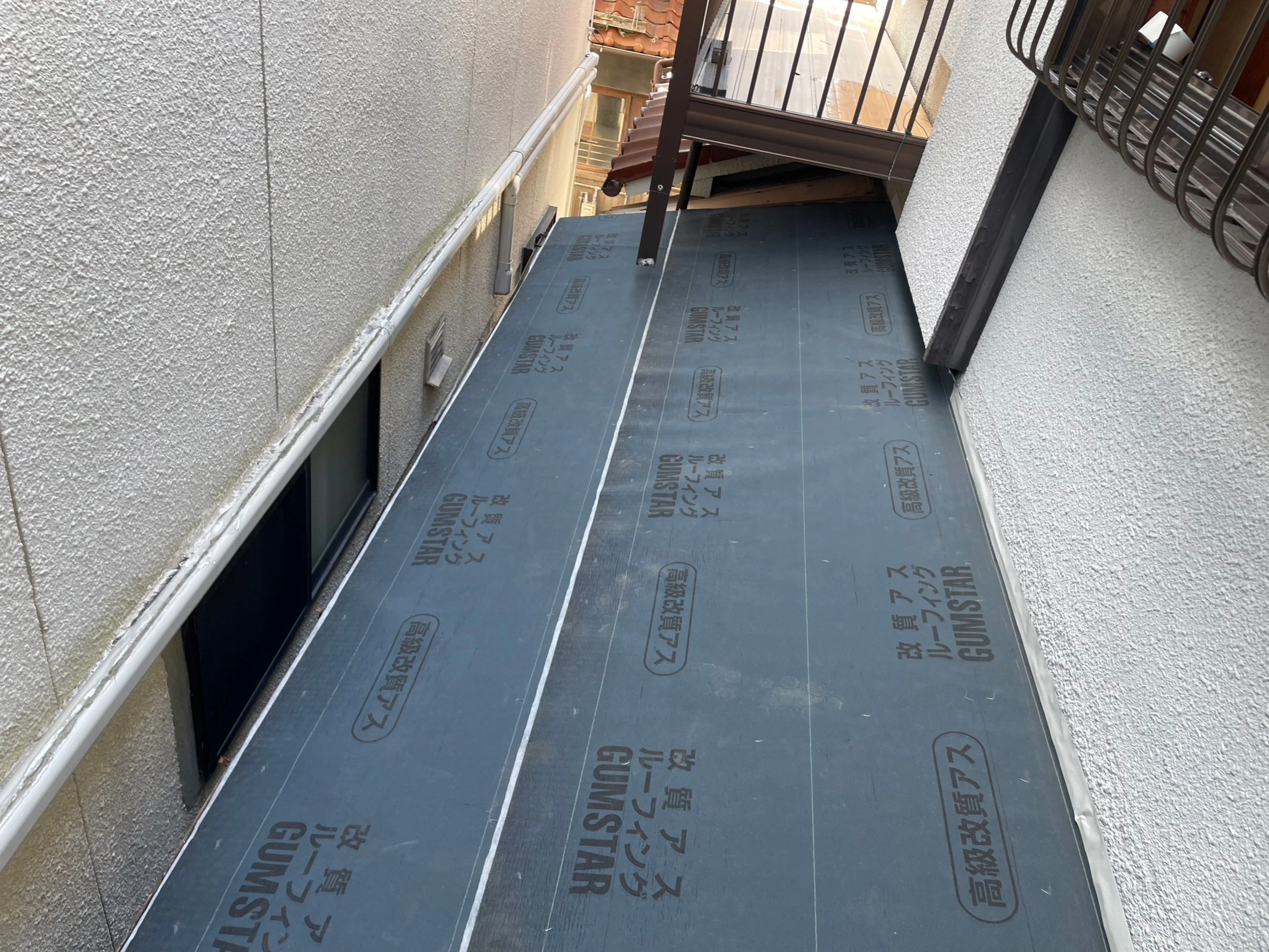 防水性を高める屋根リフォーム事例