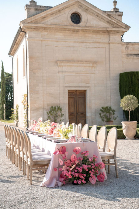 Editorial wedding photography capturing reception decor at Château de Tourreau in Provence