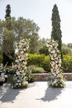 Luxury Pyrgos Petreza wedding captured with soft tones