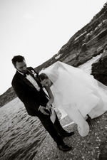 Sea view wedding inspiration in Sifnos at Lazarou Beach
