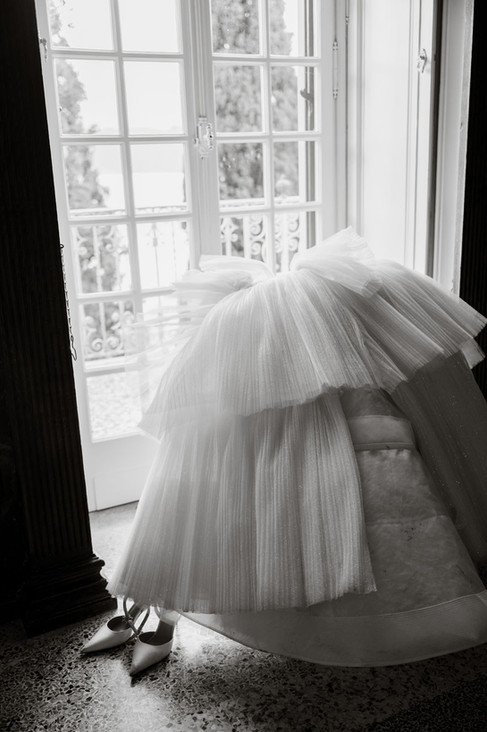 Luxury Italian villa wedding with panoramic countryside views